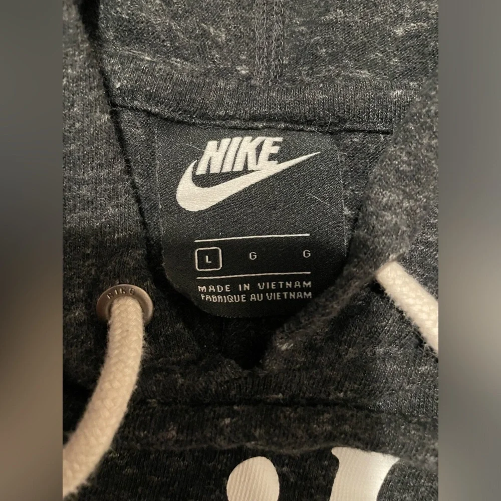 Nike Lightweight Hoodie